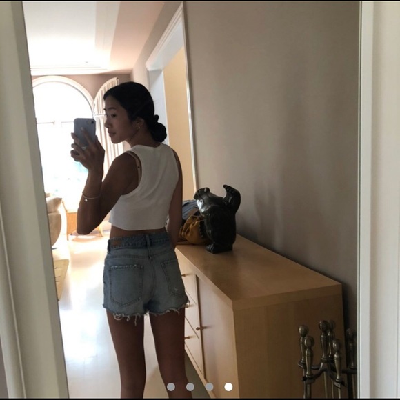 medium wash denim shorts - Picture 3 of 3